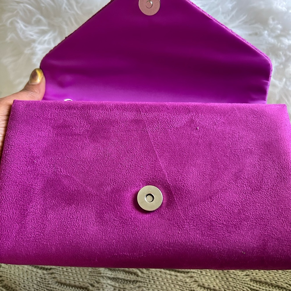 NWT Dasein Fuchsia Crystal-Embellished Envelope Clutch - Picture 3 of 7